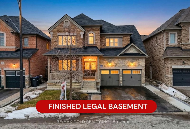 10 Dopp Cres, Brampton, Ontario