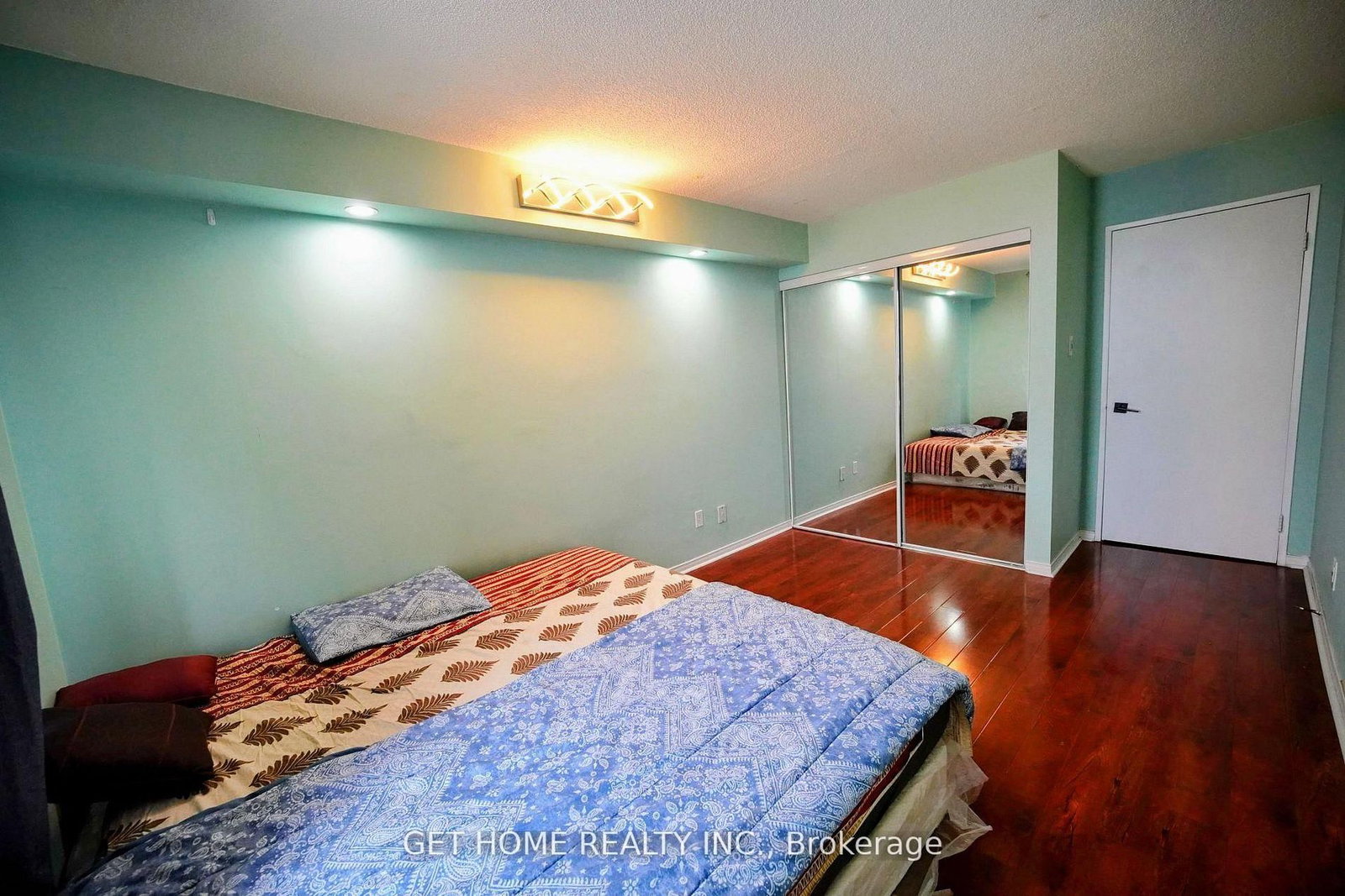 115 Hillcrest Avenue, Unit 1402 - Photo 19