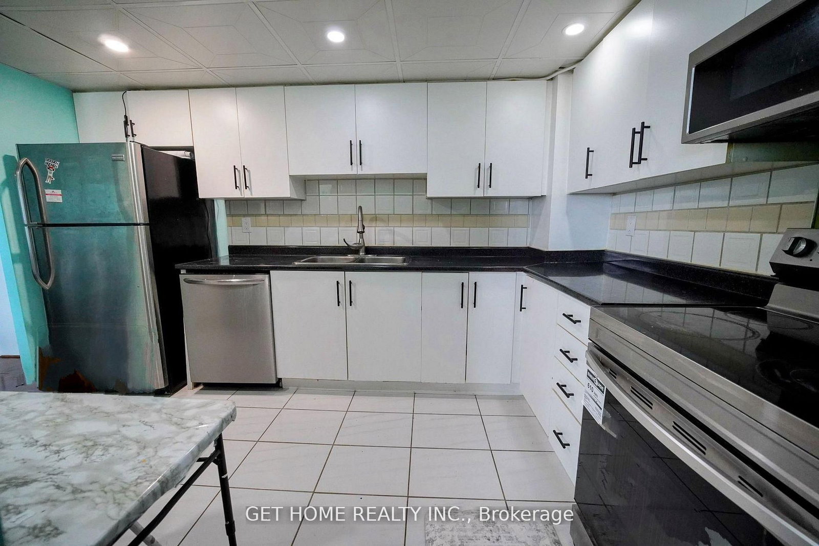 115 Hillcrest Avenue, Unit 1402 - Photo 26