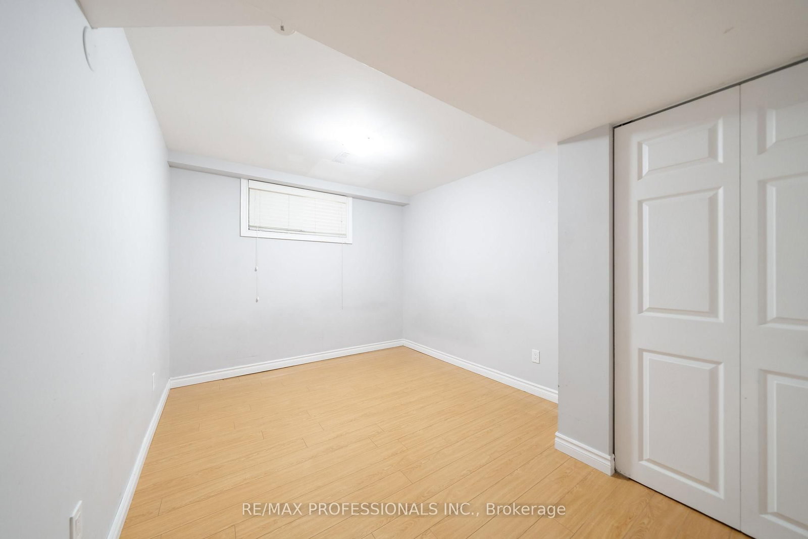 35A Bowie Avenue, Unit Bsmt - Photo 10