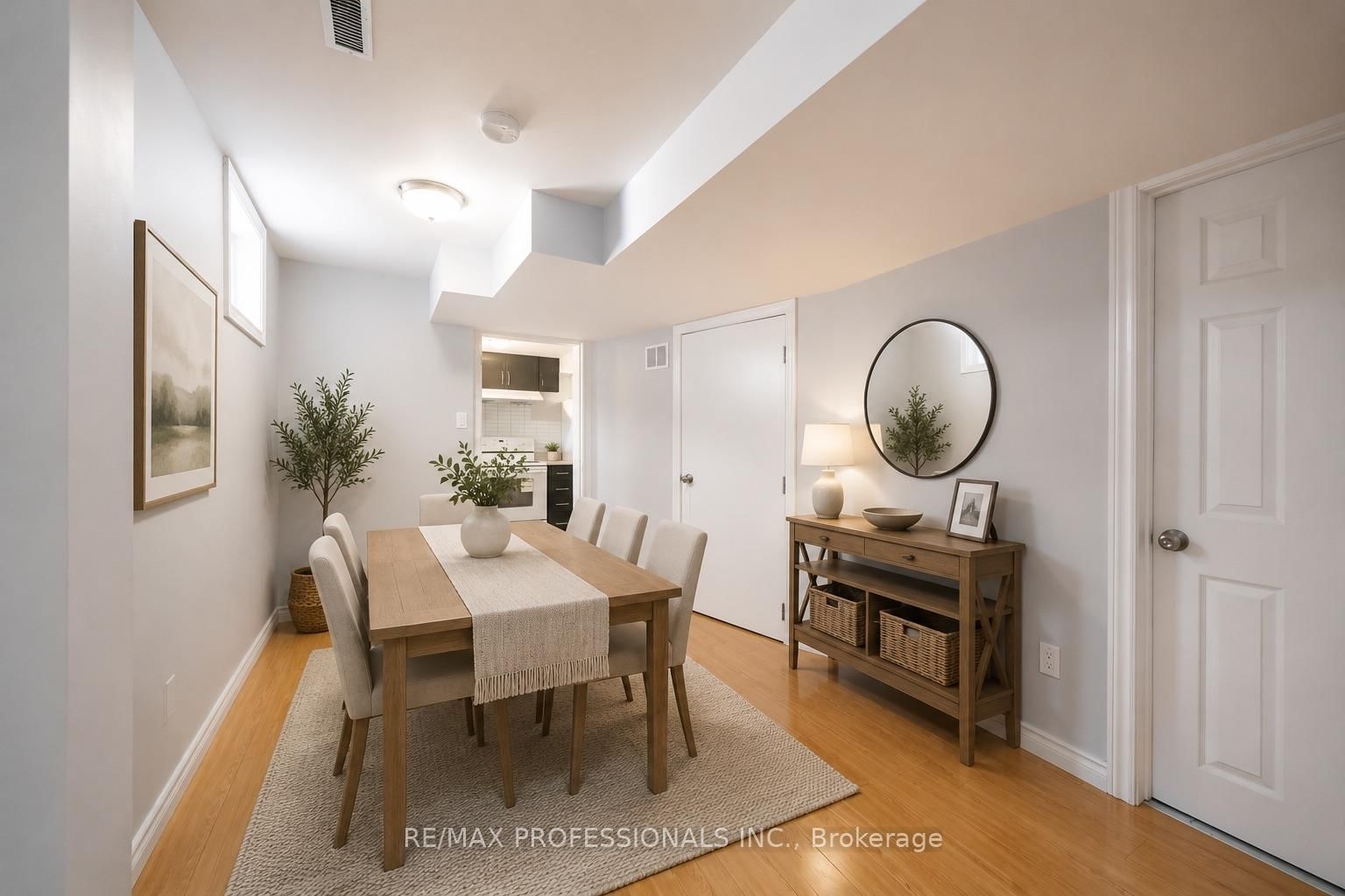 35A Bowie Avenue, Unit Bsmt - Photo 4