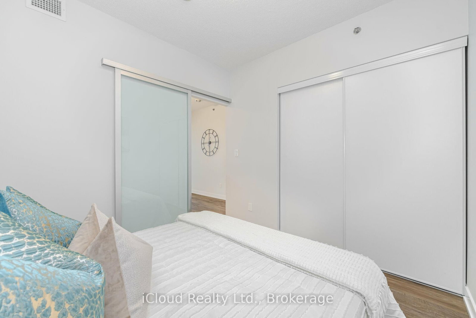 3200 Dakota Common, Unit B509 - Photo 19