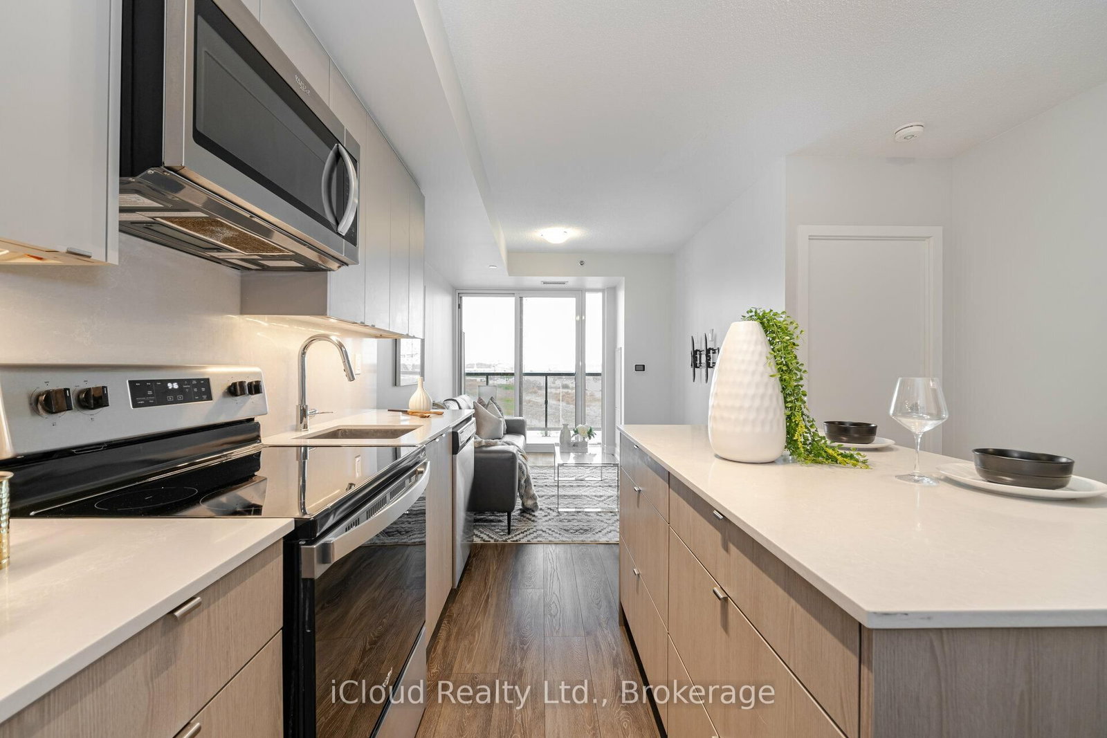 3200 Dakota Common, Unit B509 - Photo 9