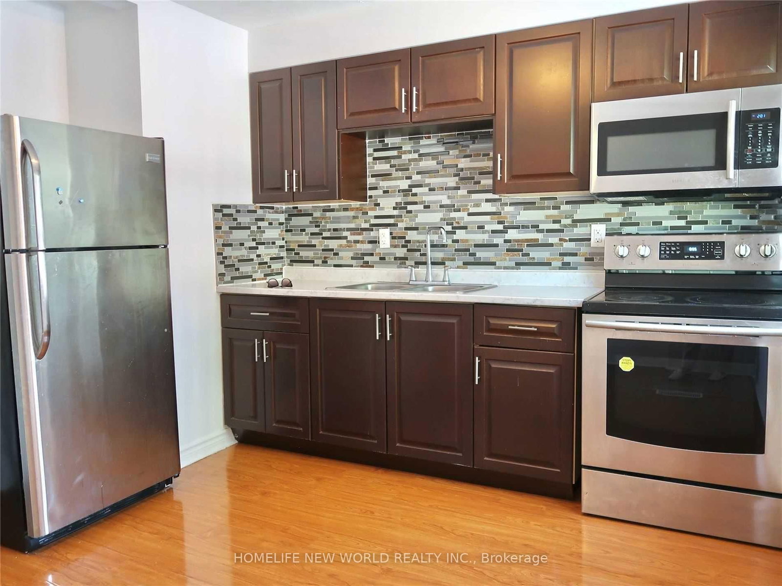 1514 Davenport Road, Unit 301 - Photo 2