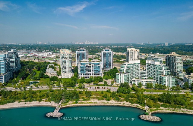 1202 - 2087 Lake Shore Boulevard W