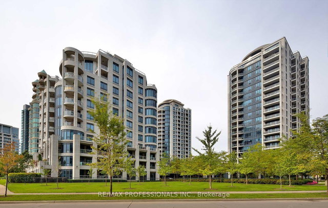1202 - 2087 Lake Shore Boulevard W