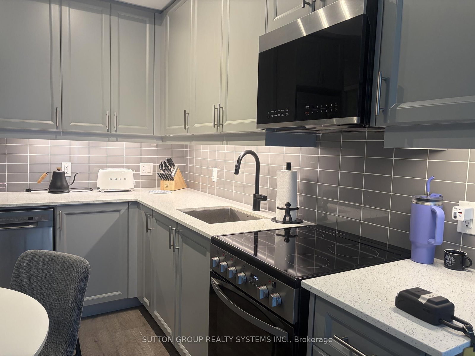2333 Khalsa Gate, Unit 328 - Photo 4
