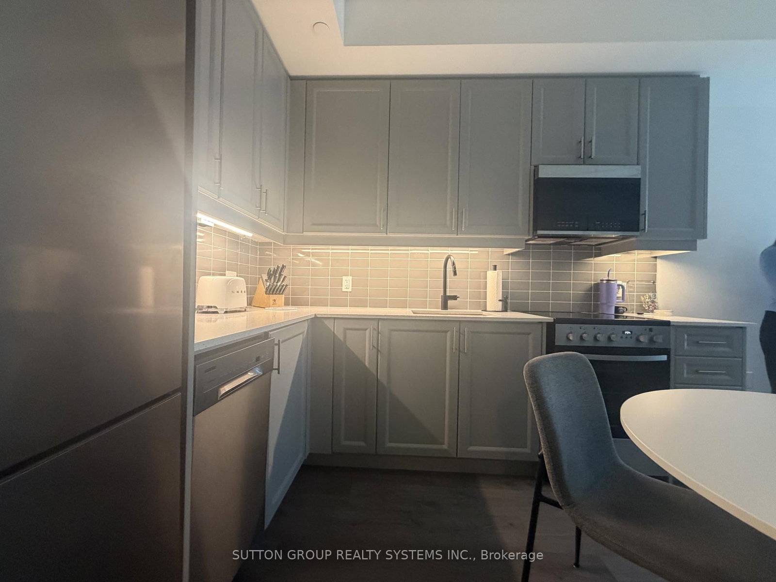 2333 Khalsa Gate, Unit 328 - Photo 5