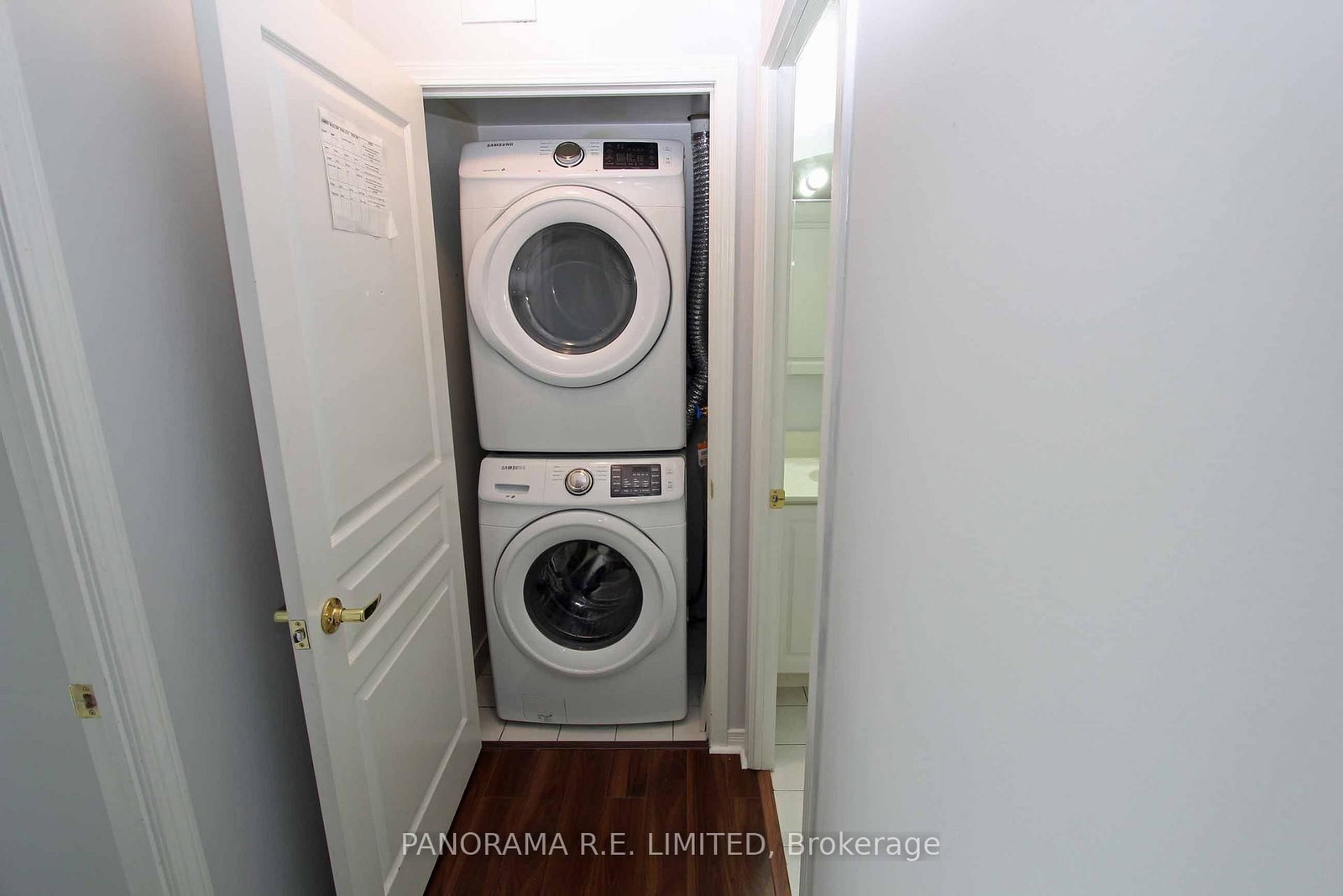 4879 Kimbermount Avenue, Unit 811 - Photo 9