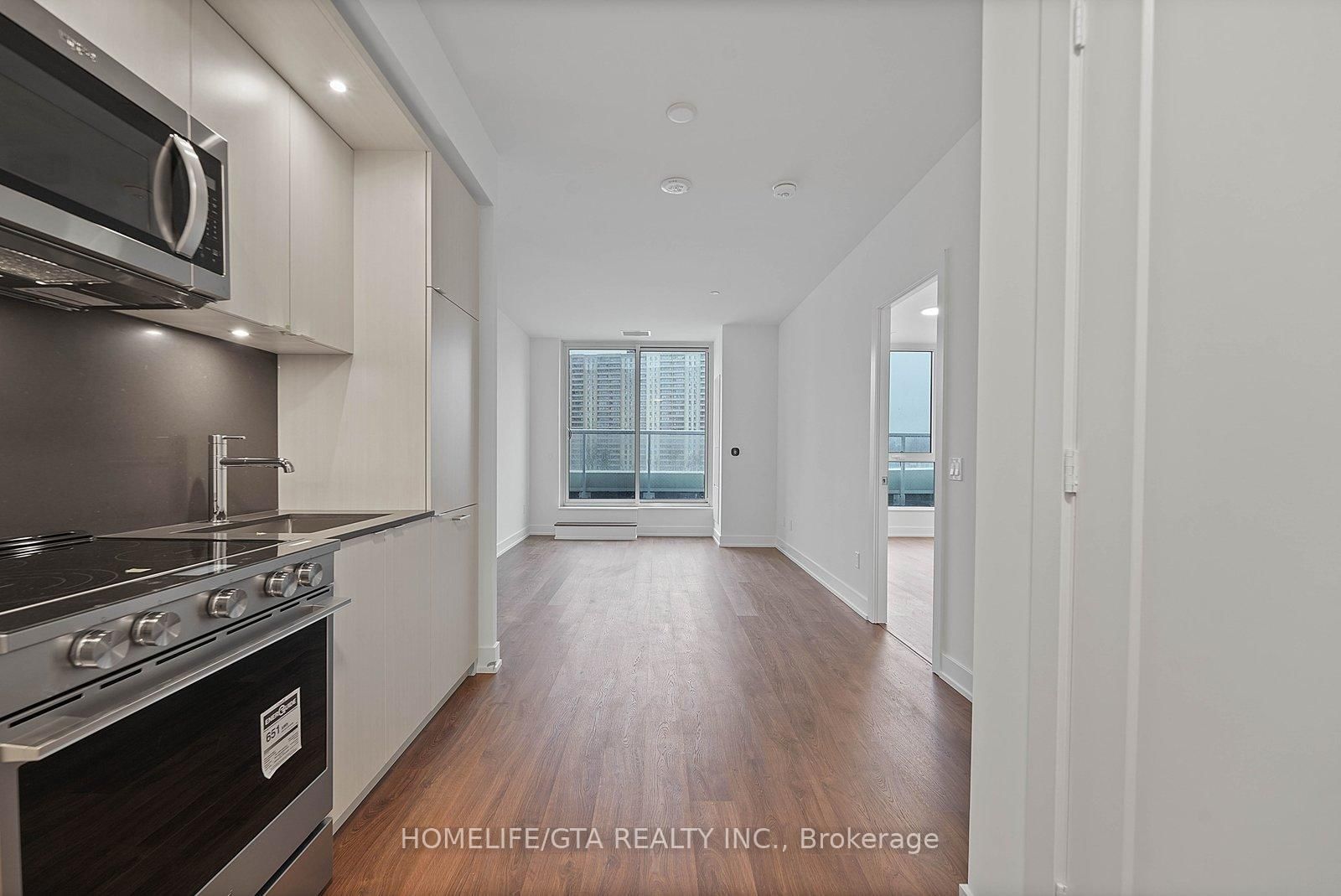 25 Cordova Avenue, Unit 507 - Photo 6