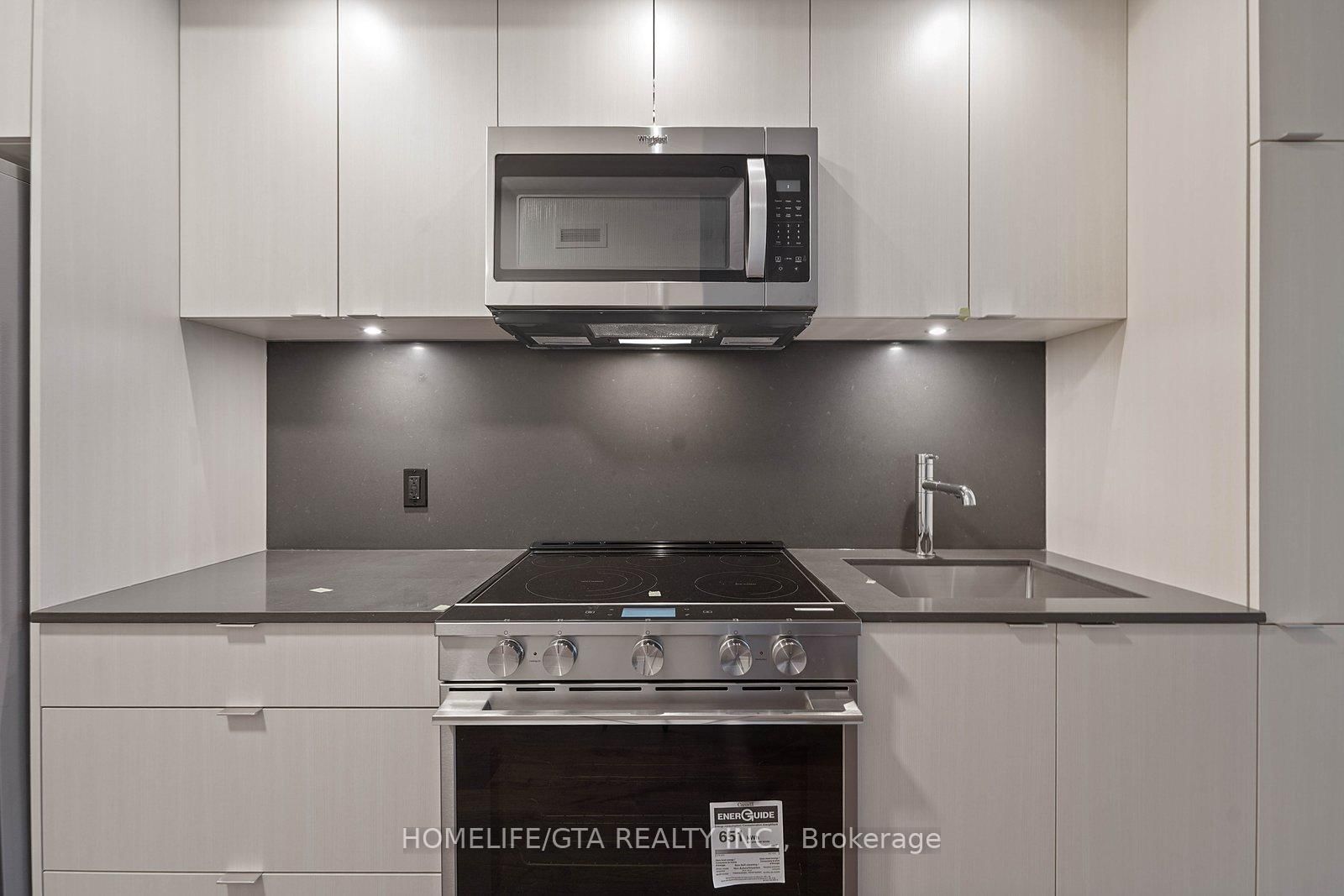 25 Cordova Avenue, Unit 507 - Photo 7