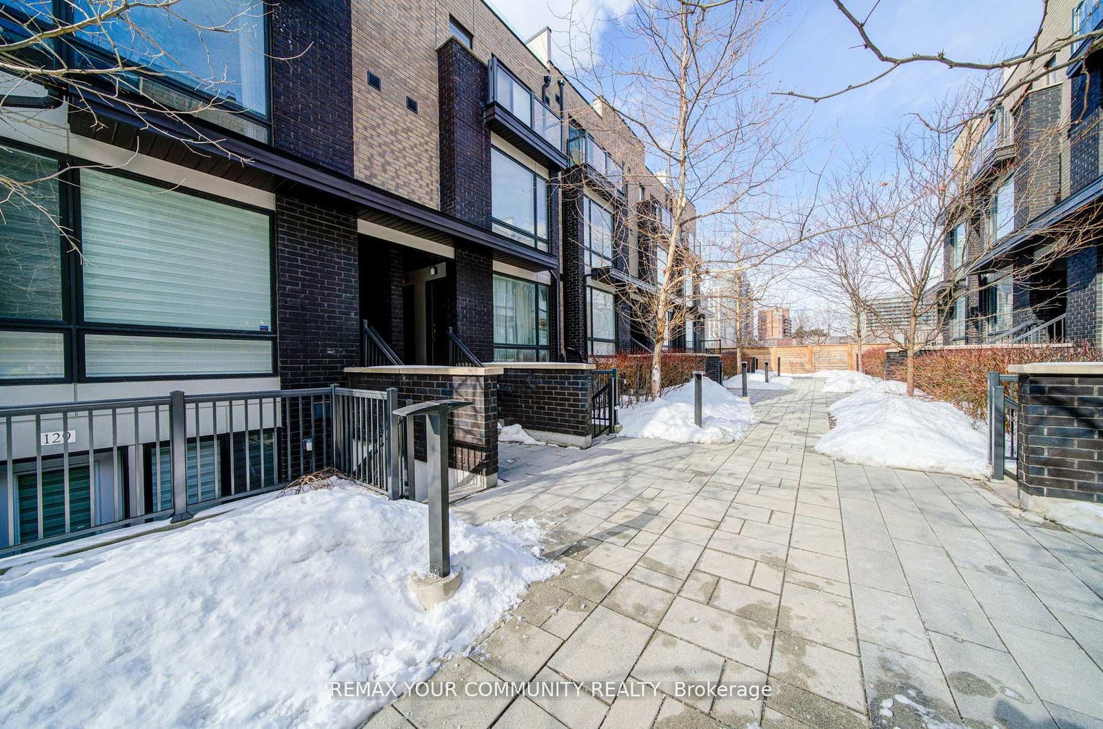 34 Fieldway Road, Unit 146 - Photo 5
