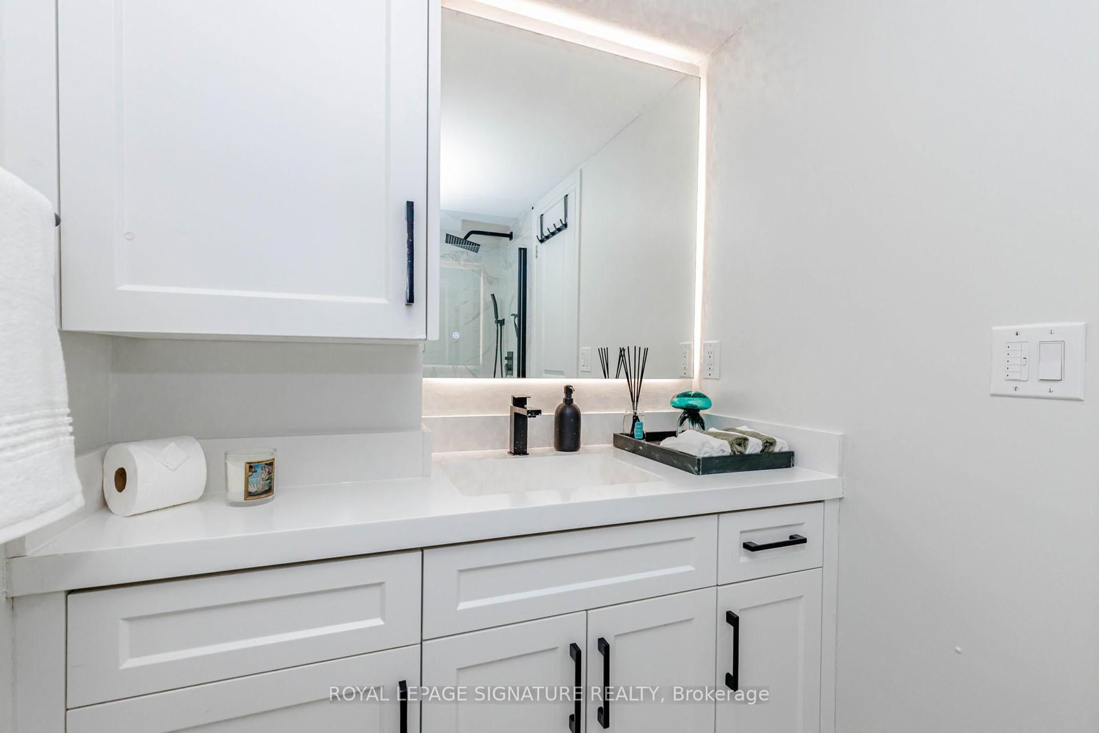 171 William Duncan Road, Unit 3 - Photo 20