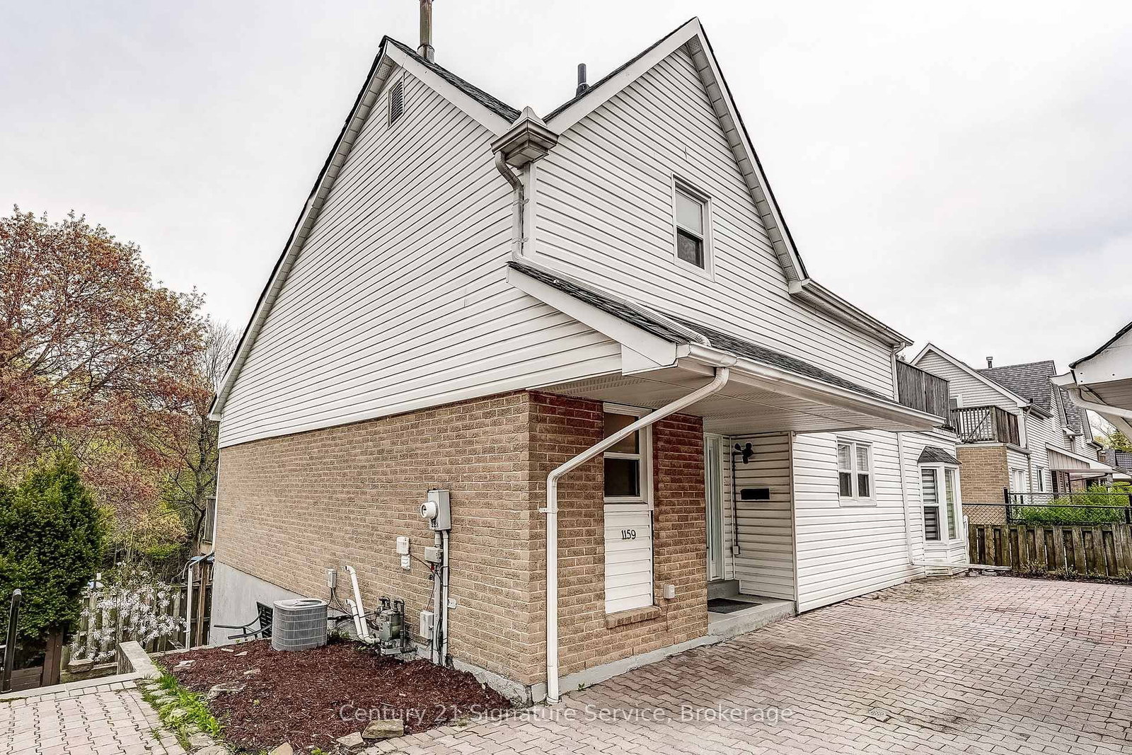 1159 Kos Boulevard - Photo 2