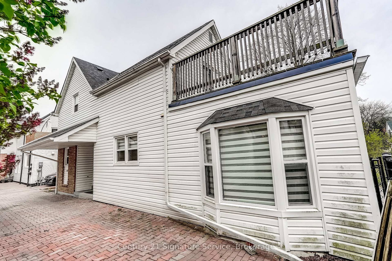 1159 Kos Boulevard - Photo 3
