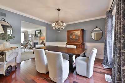 3555 Kingbird Court • Mississauga, ON photo 5