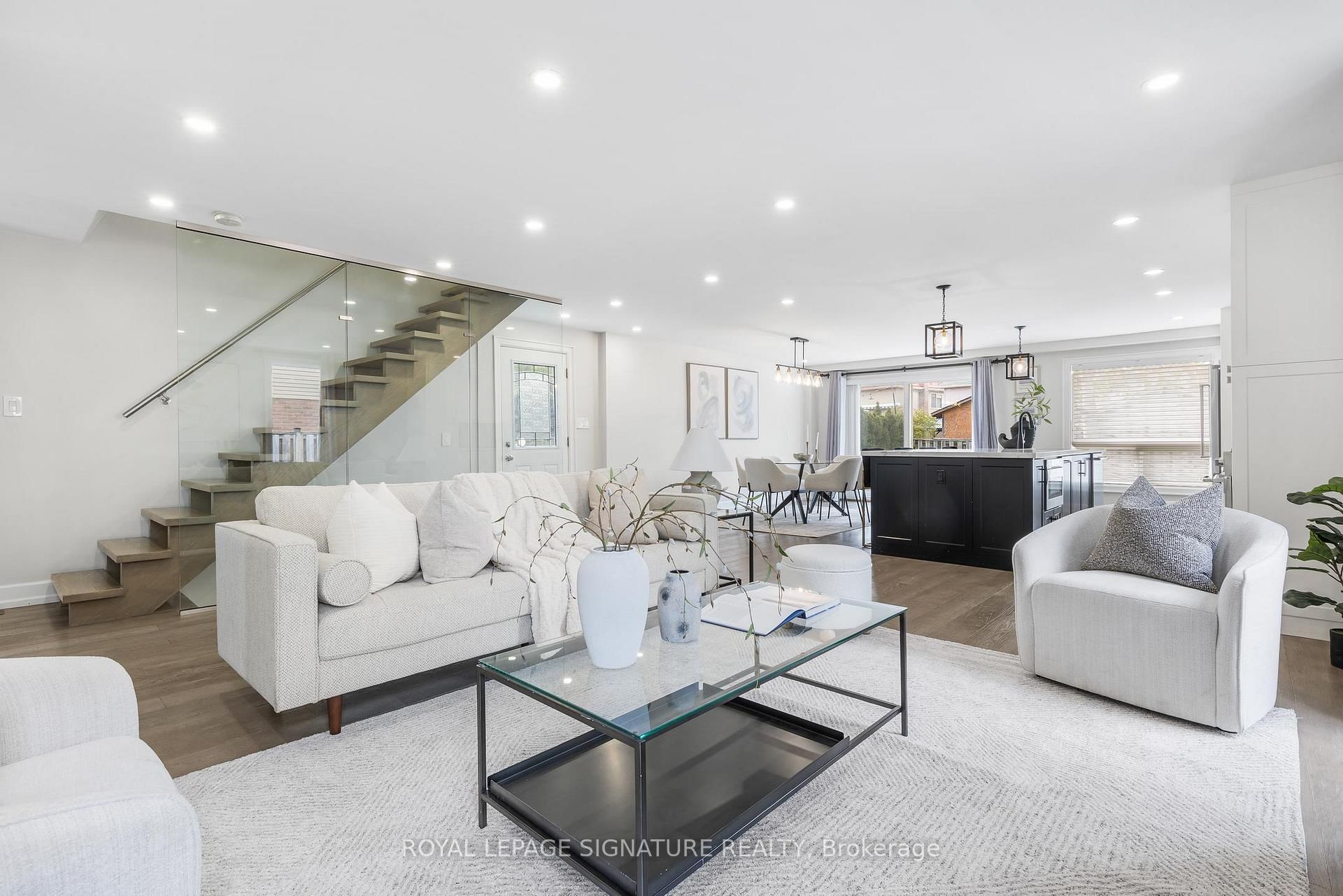 3035 Saracen Court