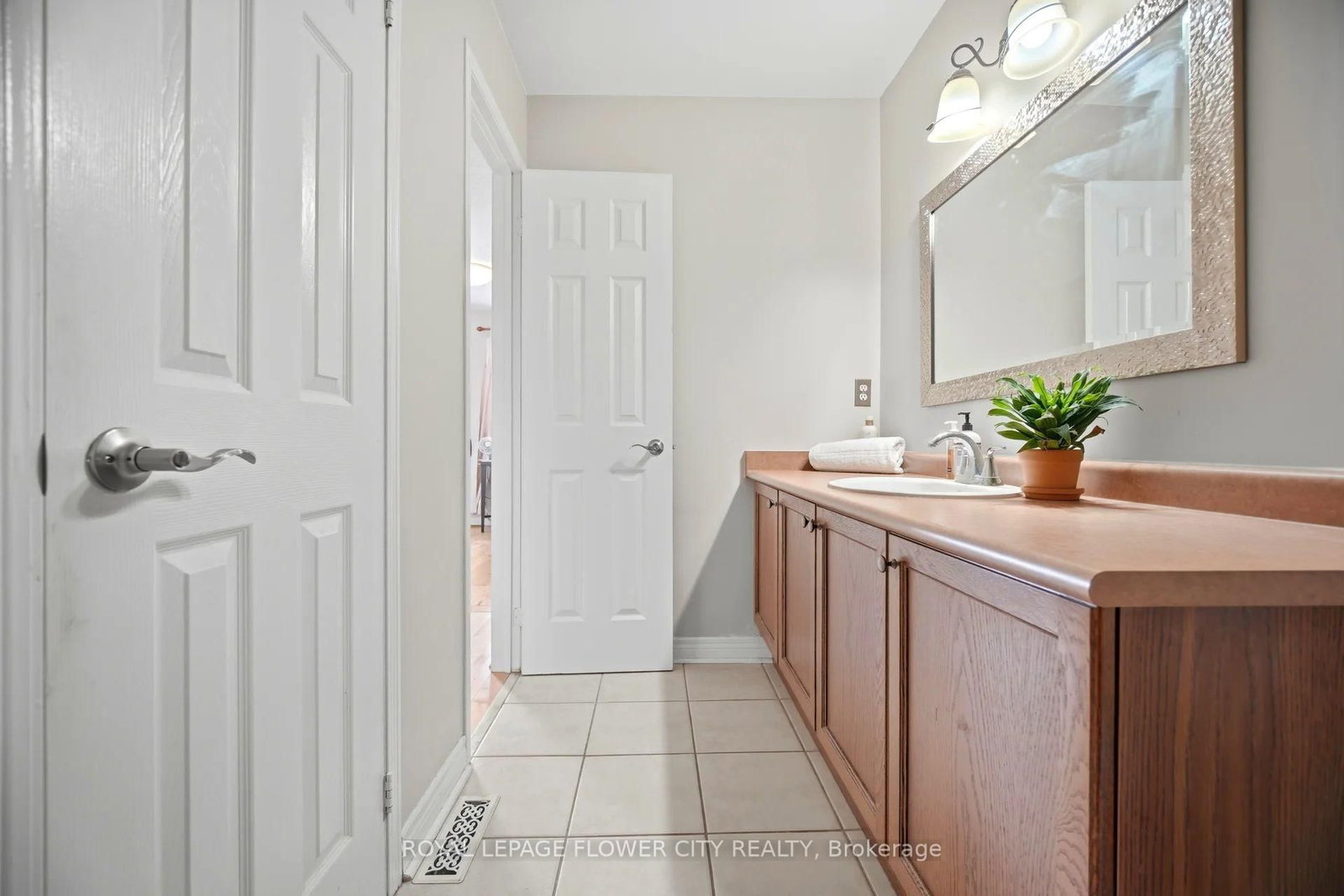 1248 Newell Street - Photo 31