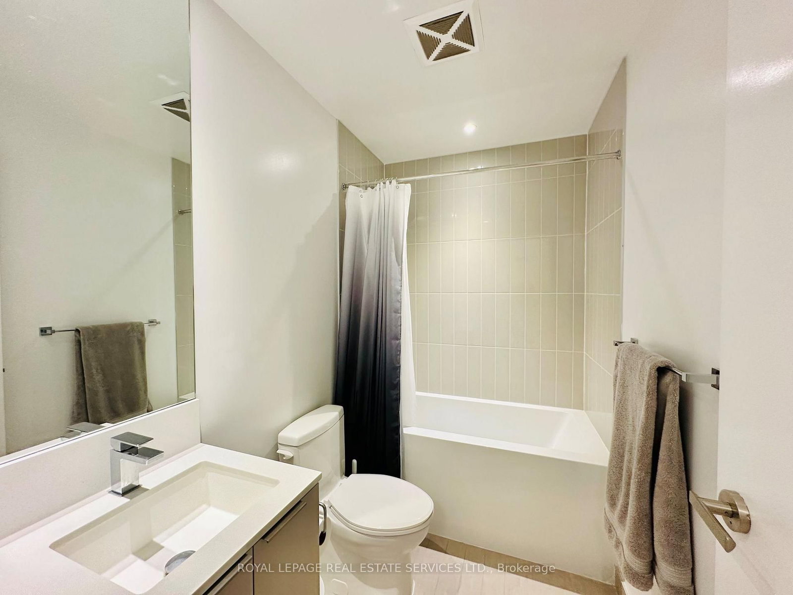3900 Confederation Parkway, Unit 323 - Photo 12