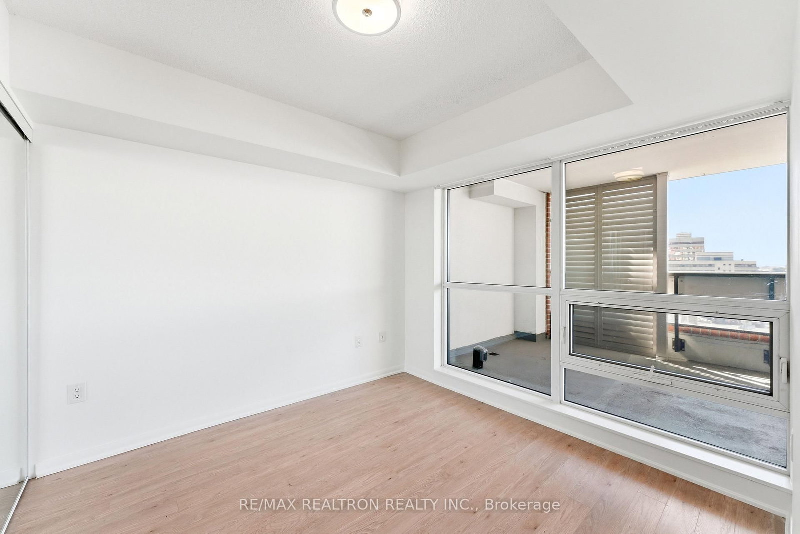 830 Lawrence Avenue W, Unit 446 - Photo 25