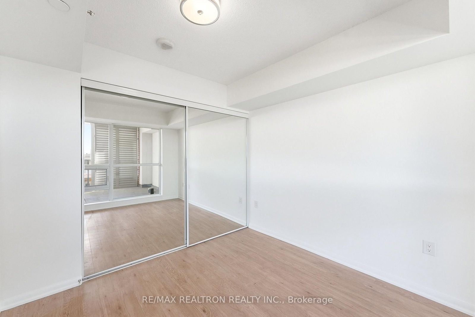 830 Lawrence Avenue W, Unit 446 - Photo 26