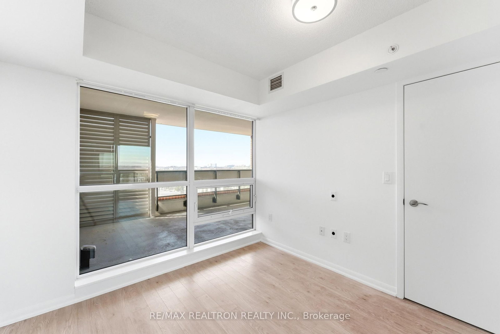 830 Lawrence Avenue W, Unit 446 - Photo 27