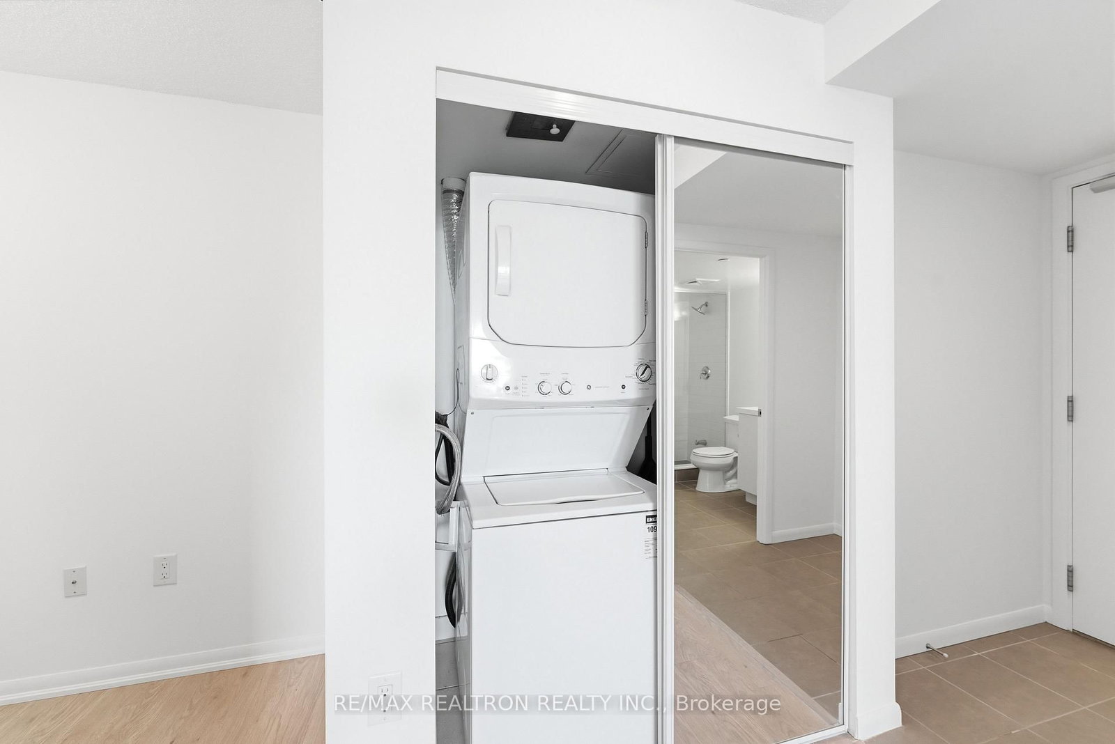 830 Lawrence Avenue W, Unit 446 - Photo 29