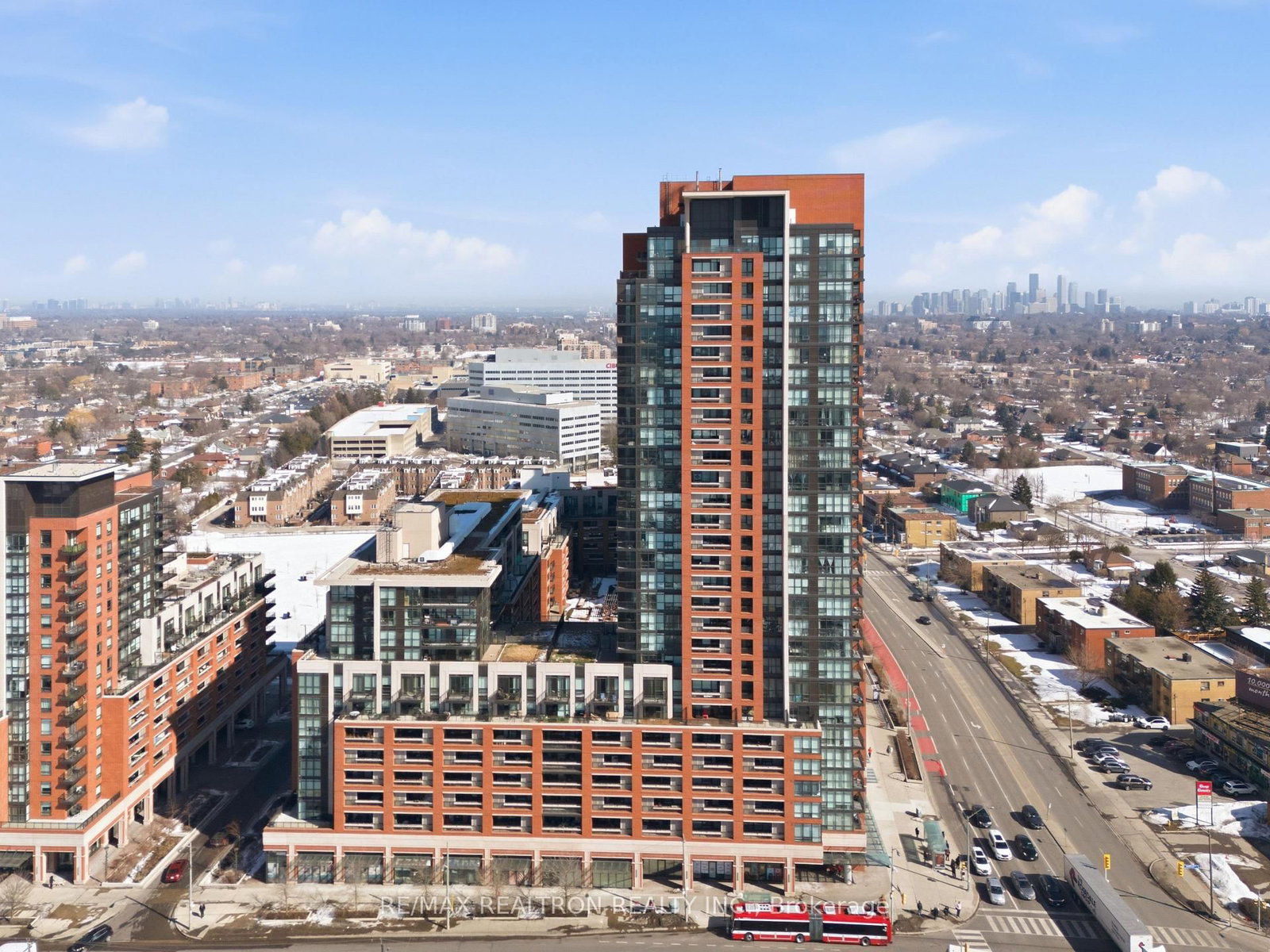 830 Lawrence Avenue W, Unit 446 - Photo 34
