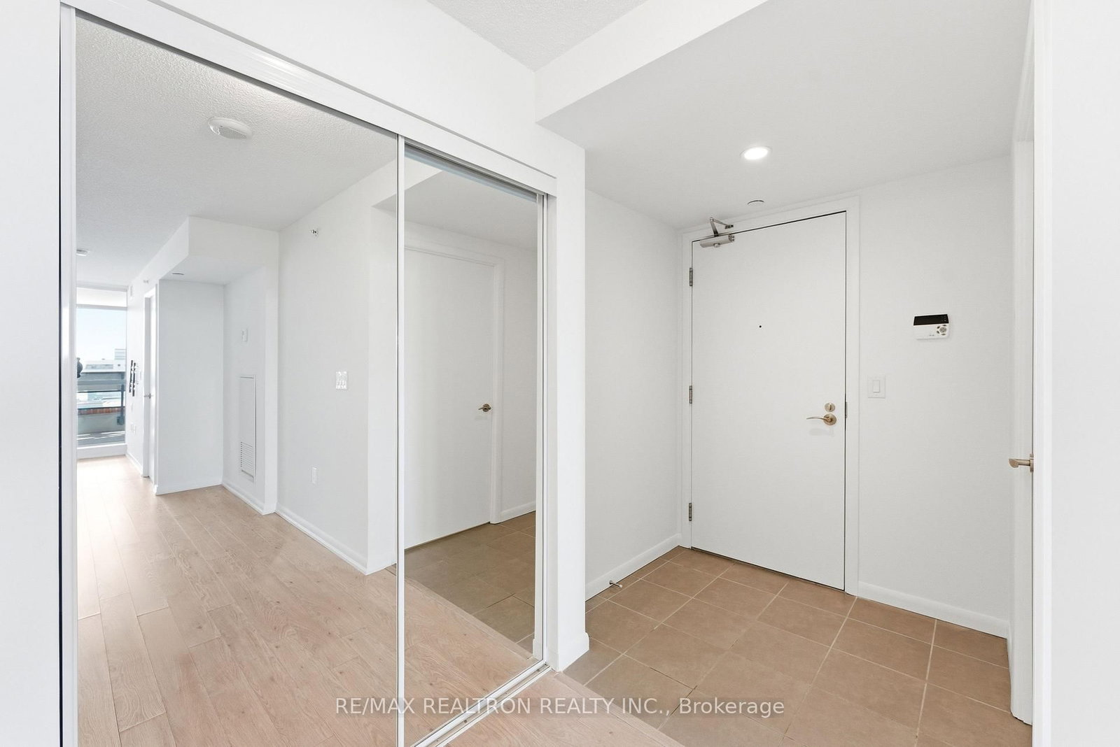 830 Lawrence Avenue W, Unit 446 - Photo 6