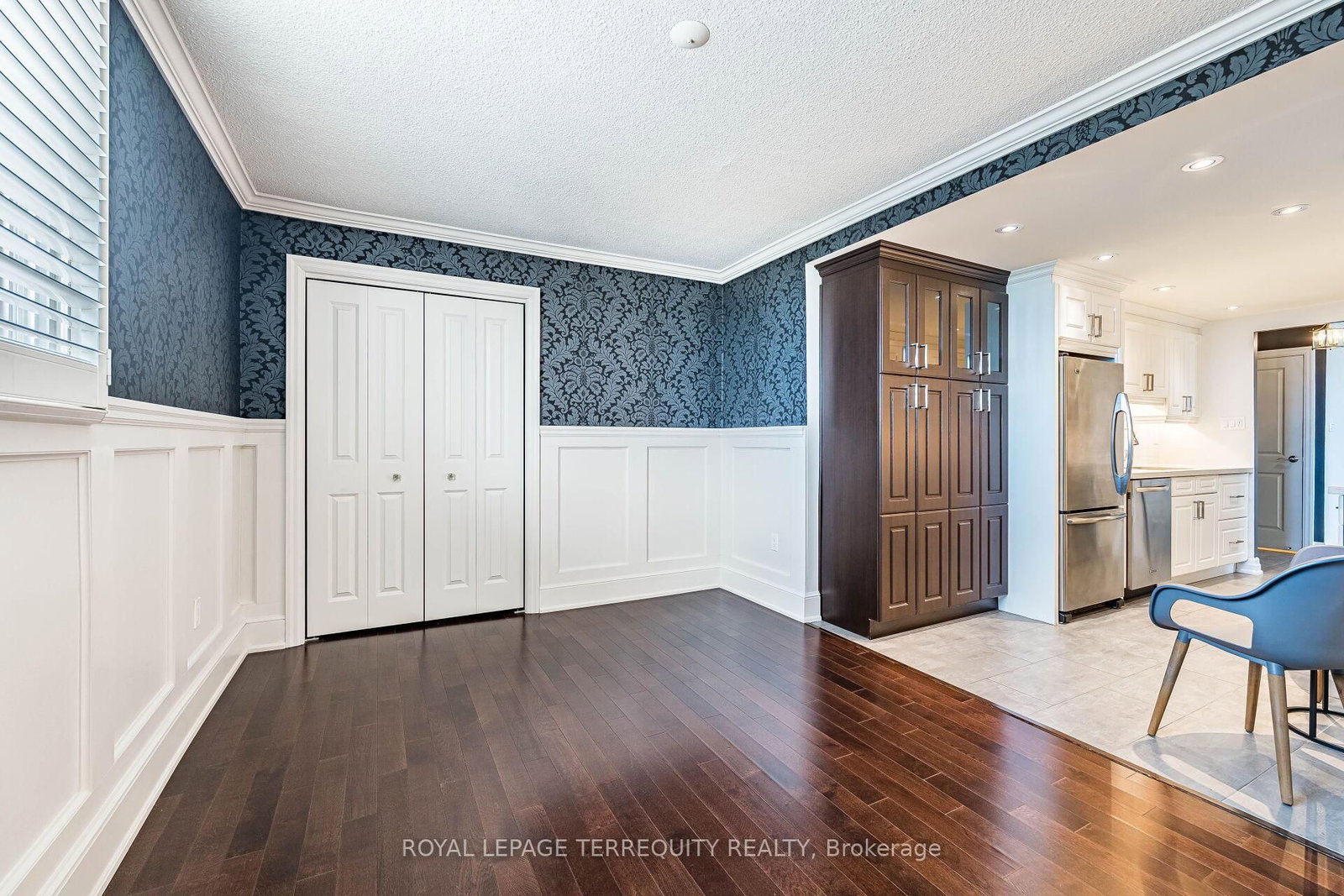 820 Burnhamthorpe Road, Unit 1902 - Photo 16