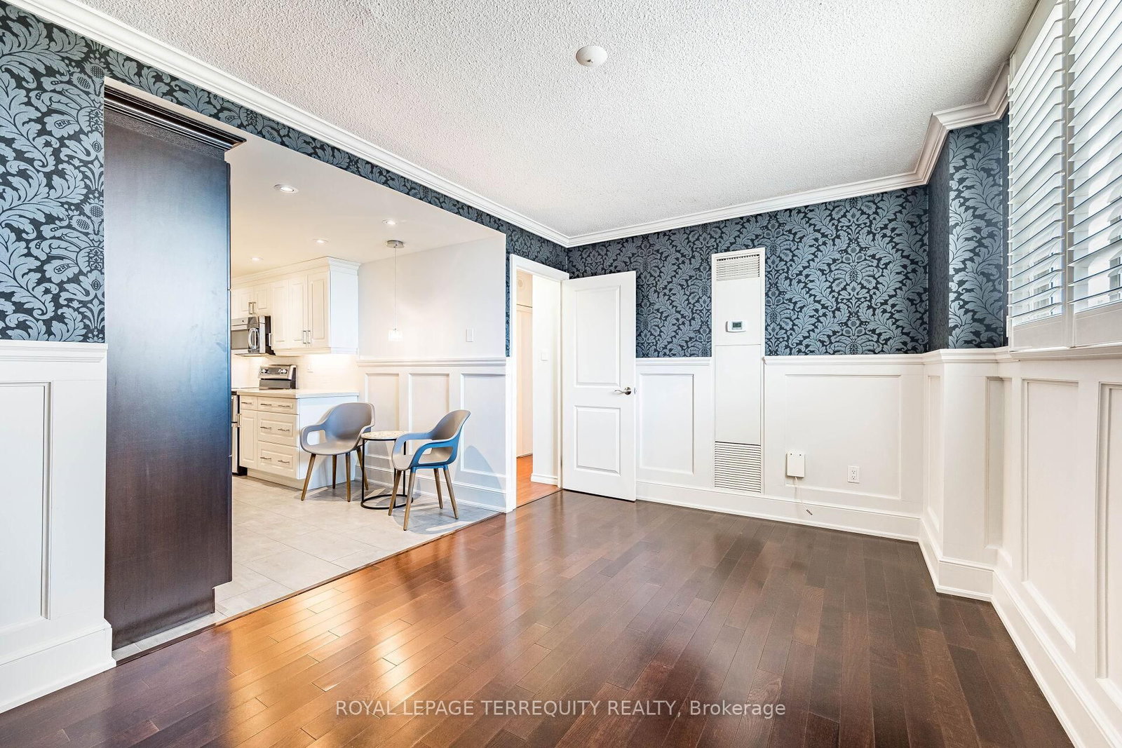 820 Burnhamthorpe Road, Unit 1902 - Photo 17