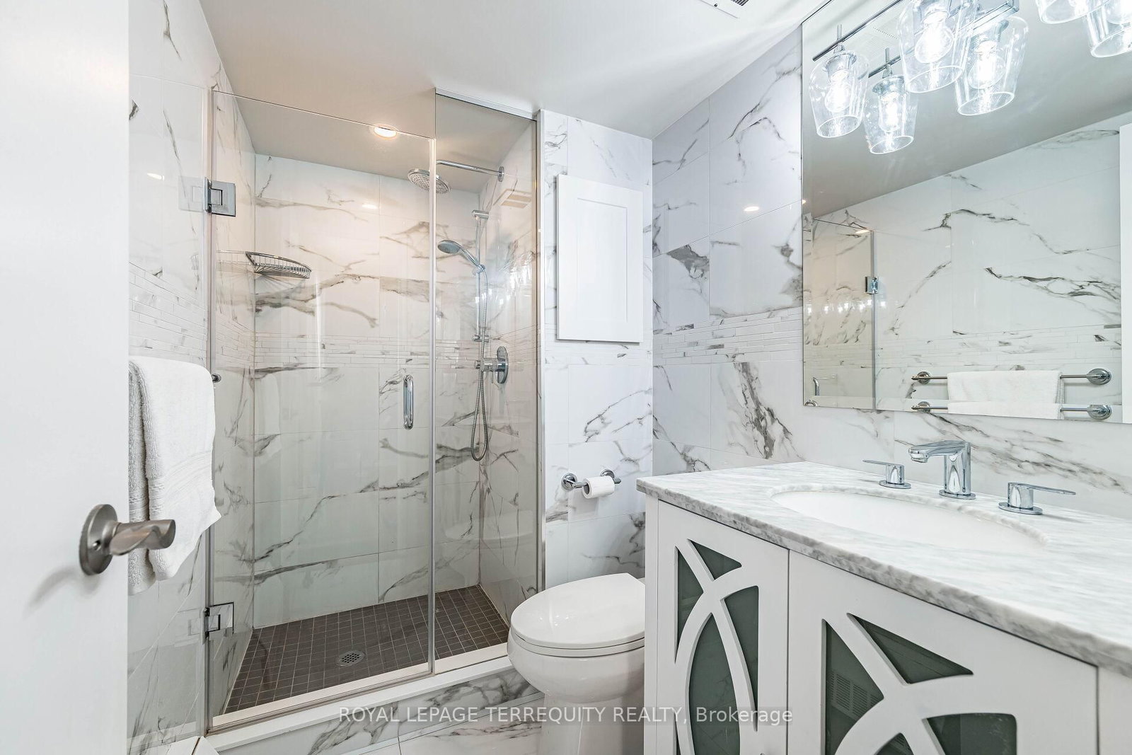 820 Burnhamthorpe Road, Unit 1902 - Photo 23