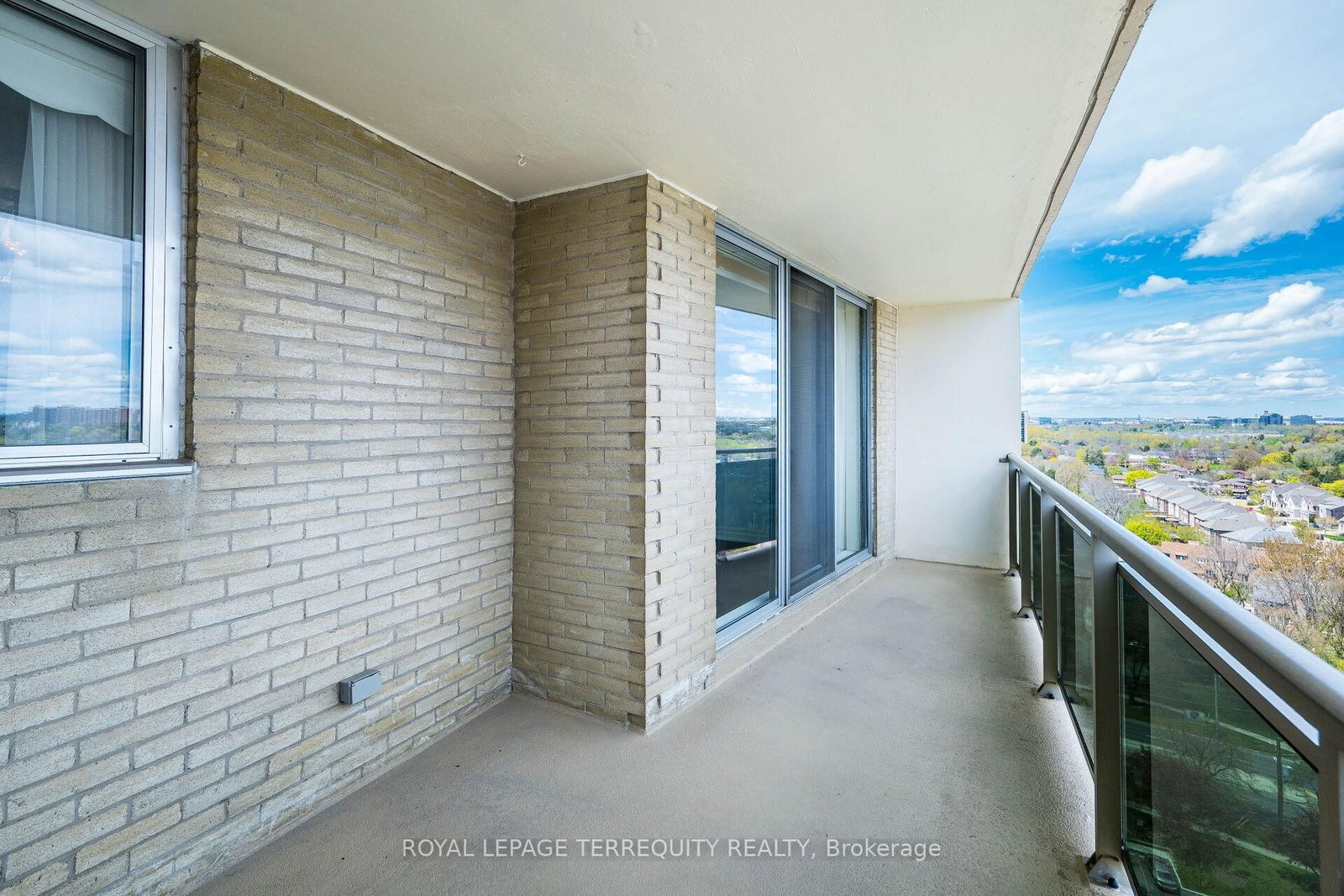 820 Burnhamthorpe Road, Unit 1902 - Photo 30