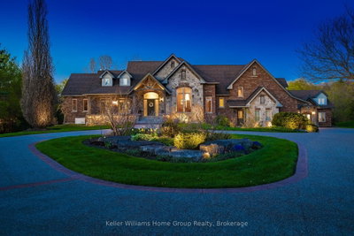 Detached House in Rural Burlington