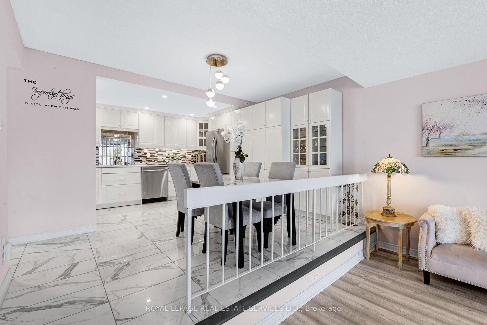 20 Speers Road, Unit 605 - Photo 12