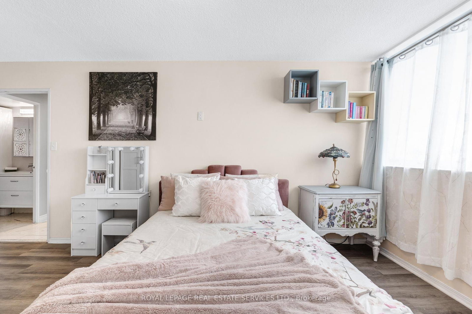 20 Speers Road, Unit 605 - Photo 20