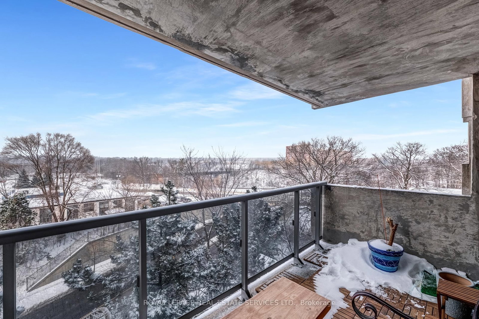 20 Speers Road, Unit 605 - Photo 31