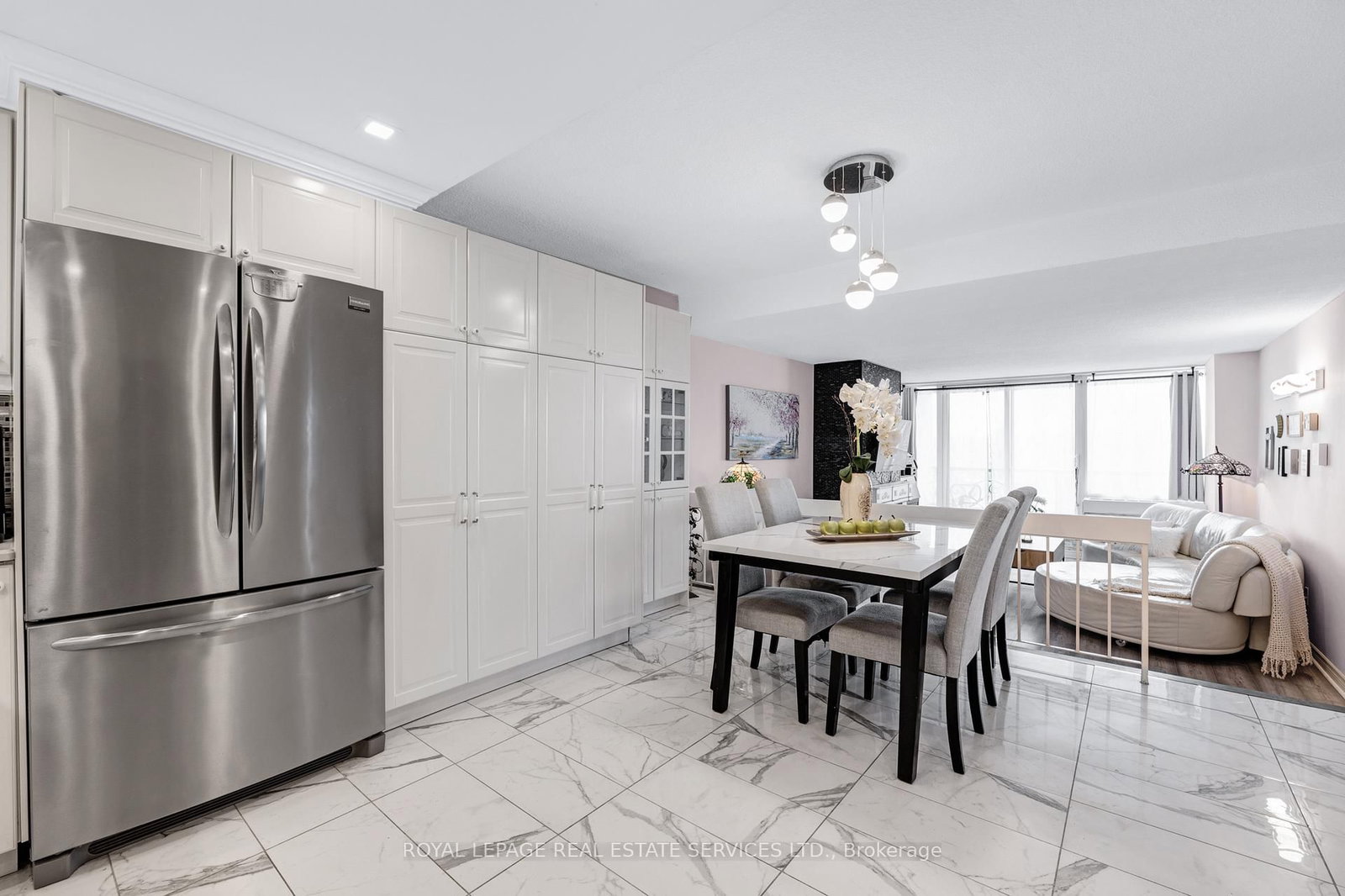 20 Speers Road, Unit 605 - Photo 7
