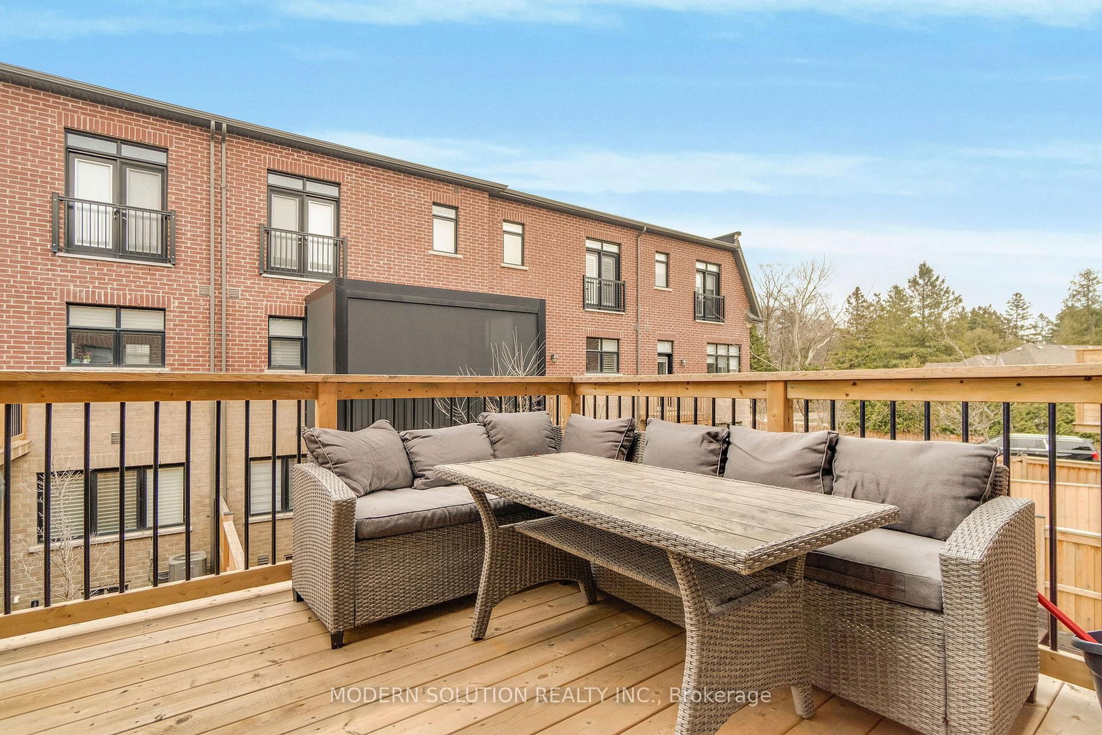 1659 Vellore Crescent - Photo 22