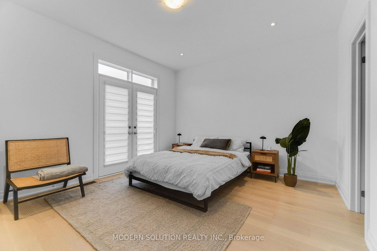 1659 Vellore Crescent - Photo 25