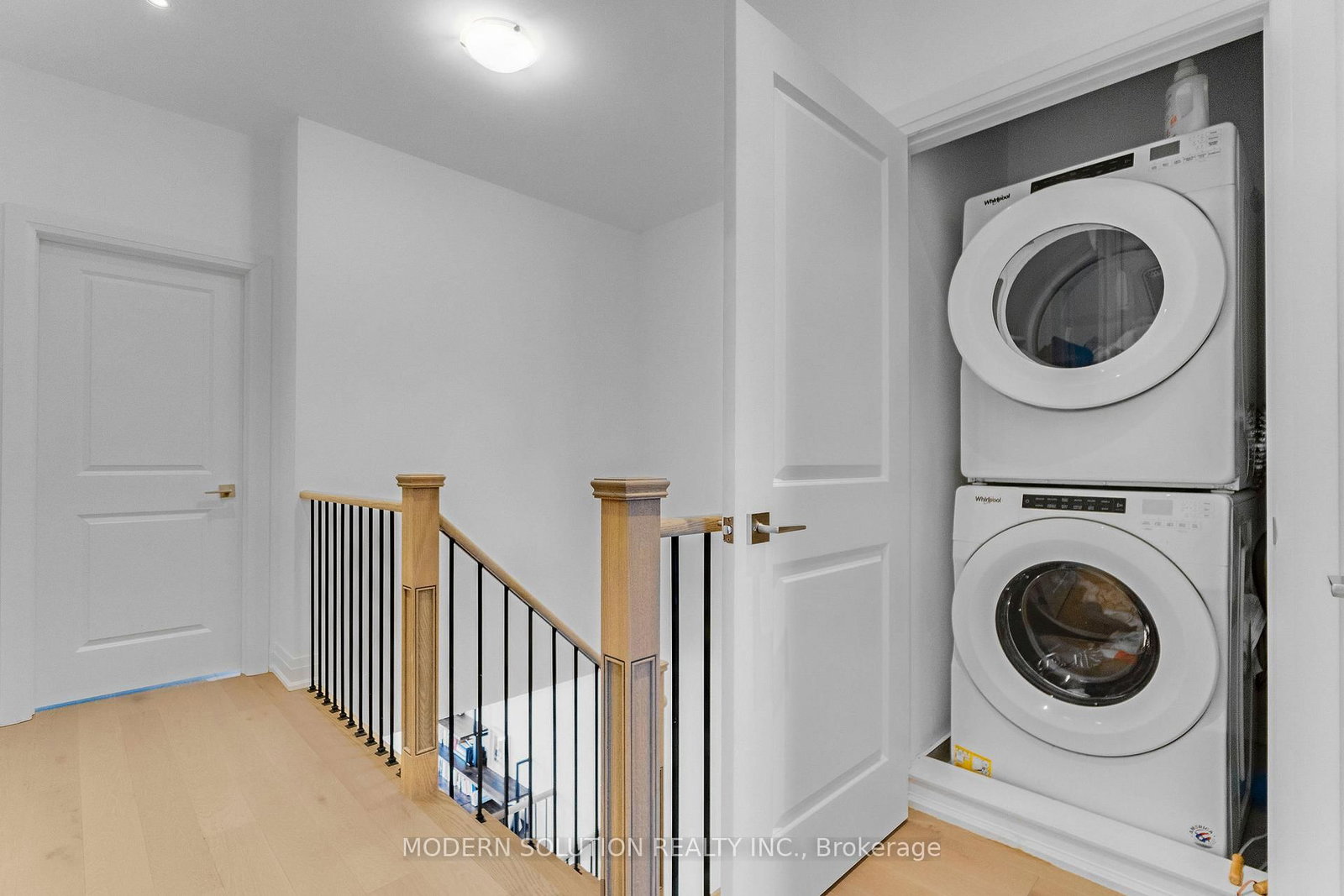 1659 Vellore Crescent - Photo 34