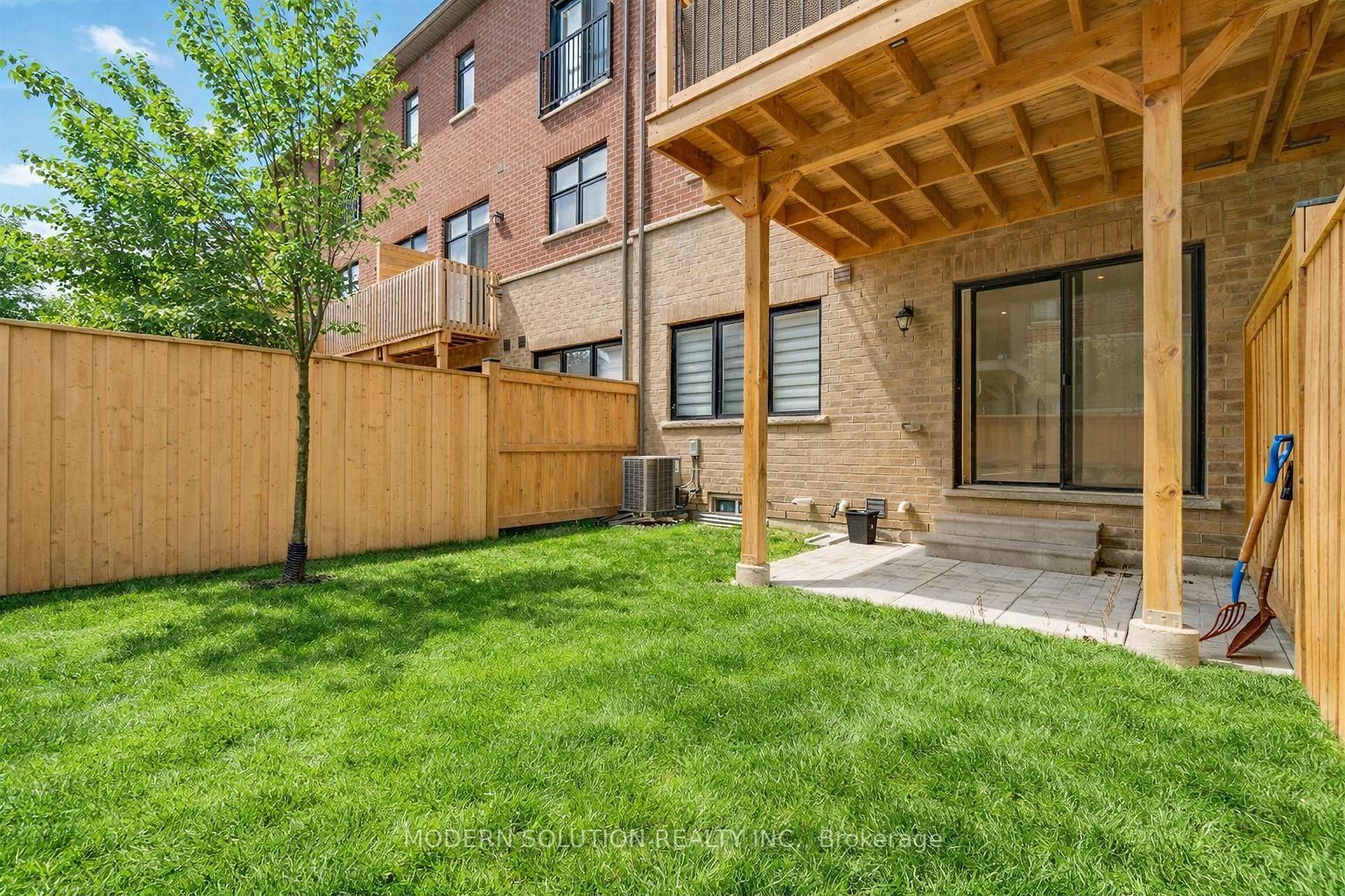 1659 Vellore Crescent - Photo 40