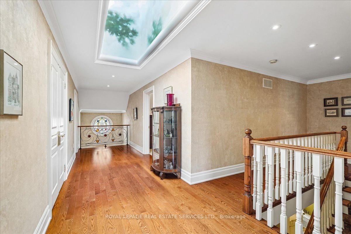 1726 The Pines • Mississauga, ON photo 26