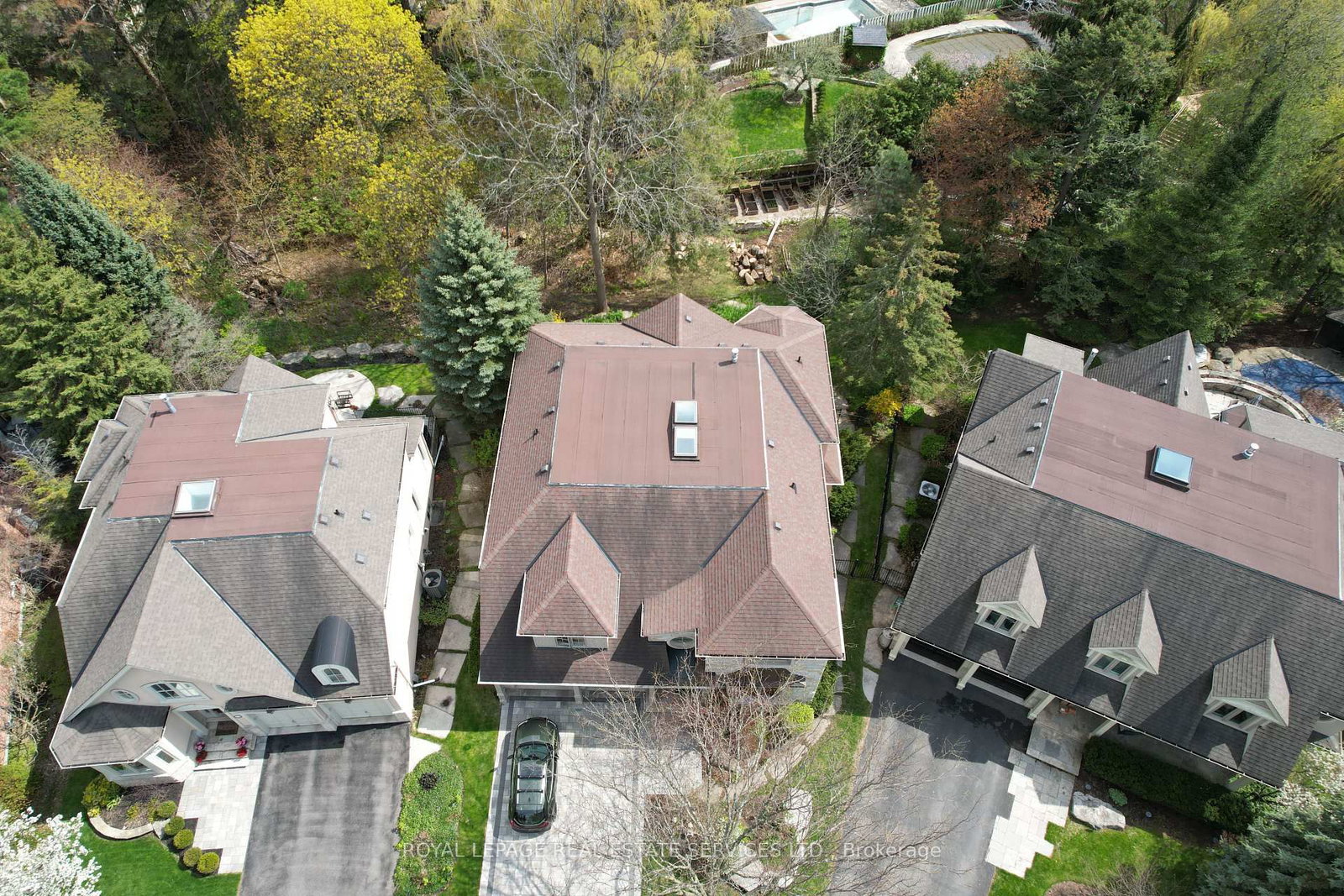 1726 The Pines • Mississauga, ON photo 43
