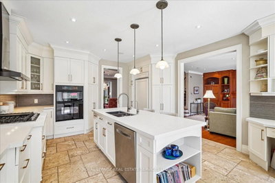 1726 The Pines • Mississauga, ON photo 6