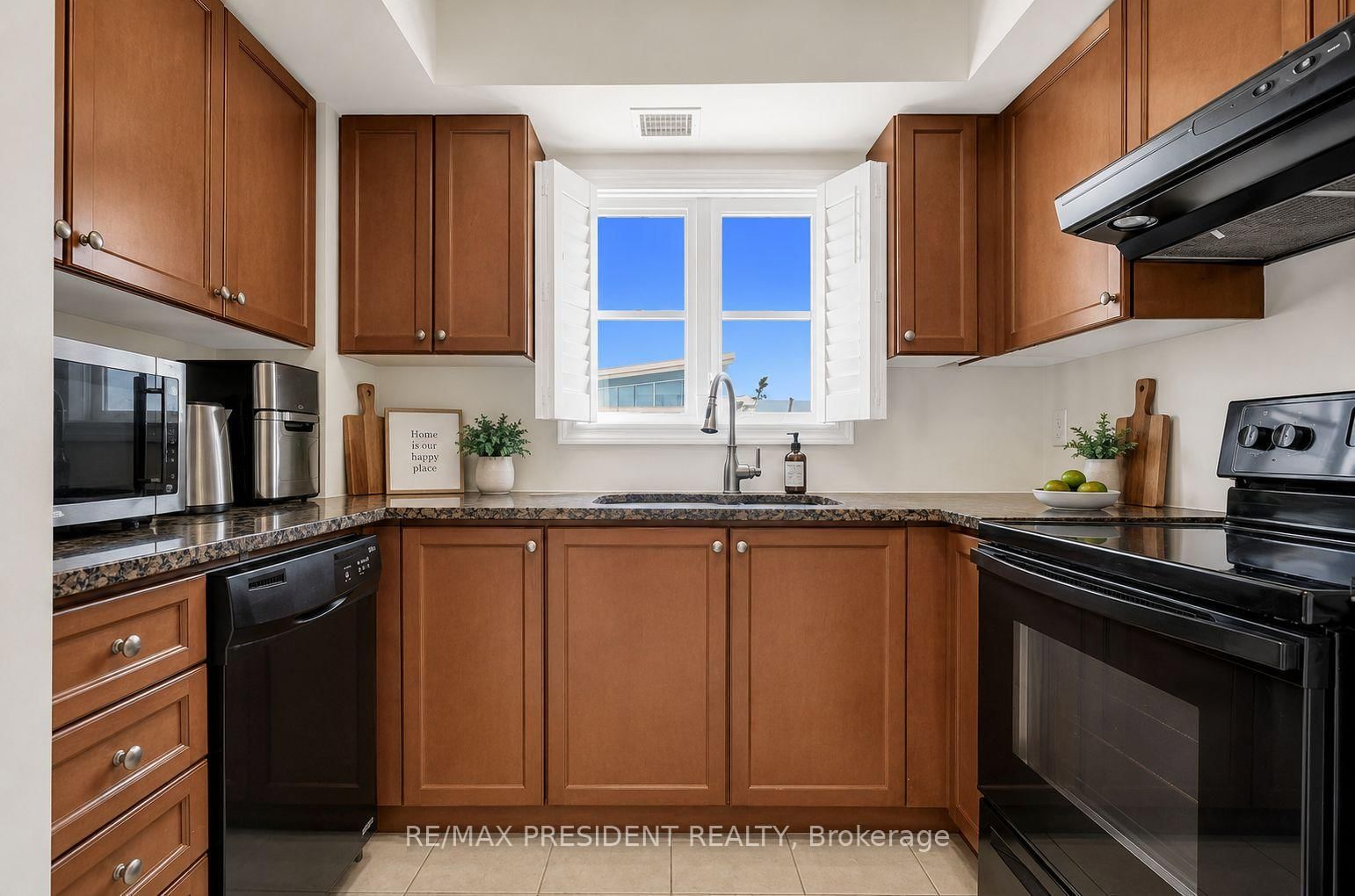 60 Baycliffe Crescent, Unit 204 - Photo 19