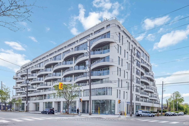 802 - 689 The Queensway