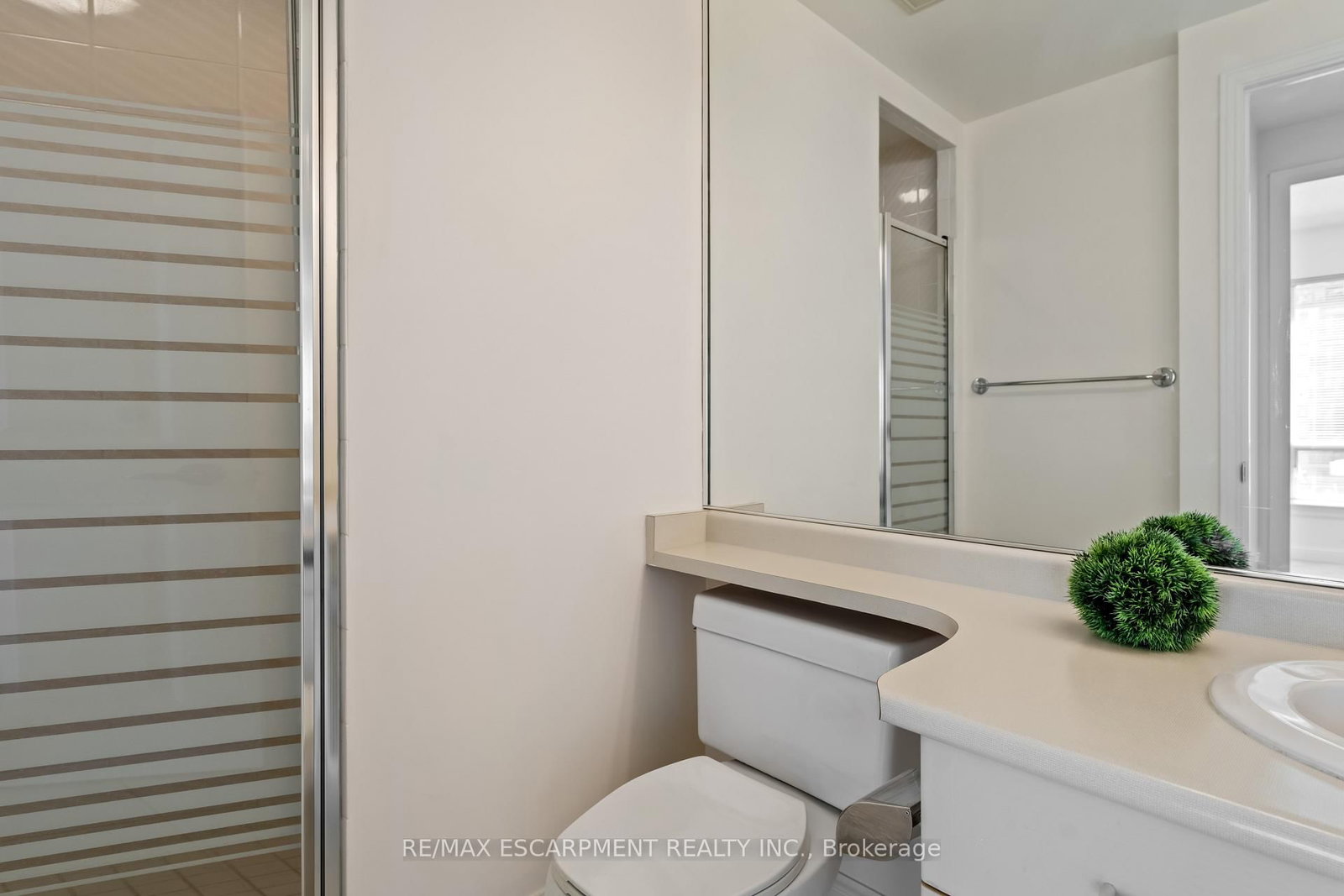 430 Pearl Street, Unit 410 - Photo 16