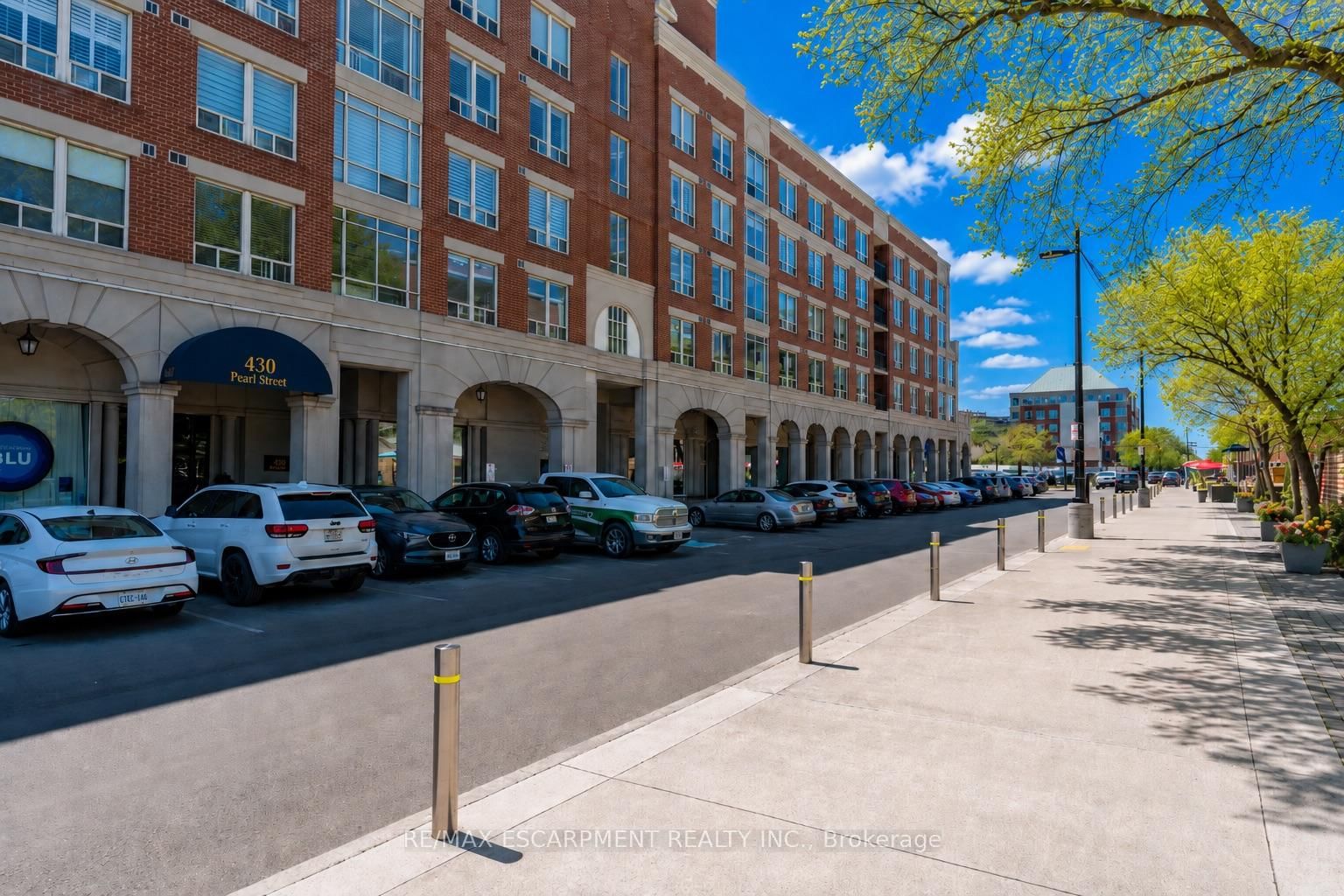 430 Pearl Street, Unit 410 - Photo 2