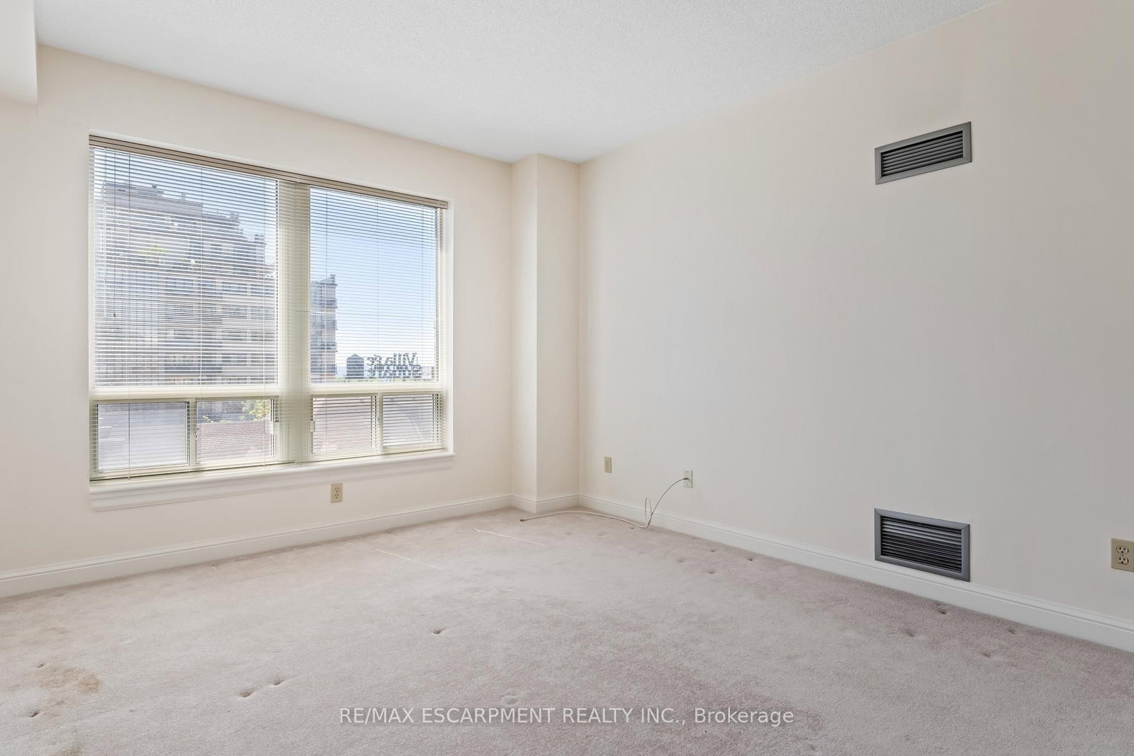 430 Pearl Street, Unit 410 - Photo 24
